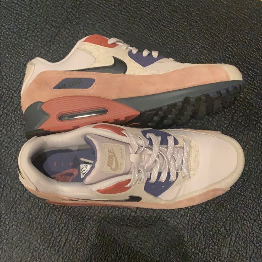Nike Air Max 90 (Brand New - Worn once)